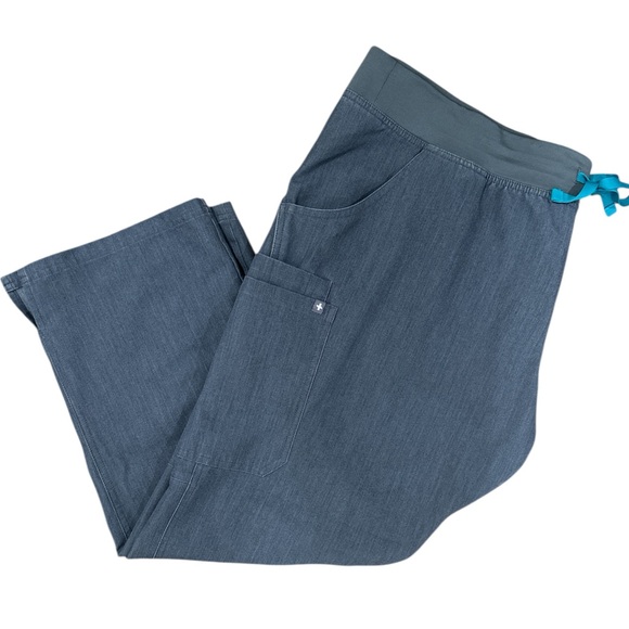 Figs Scrub Set Matching Top + Bottoms Graphite Size XXL - Picture 13 of 13